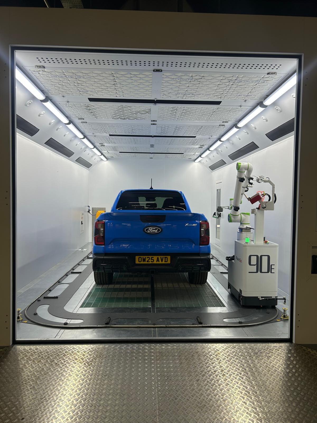 PaintGo robot arm at MSRT